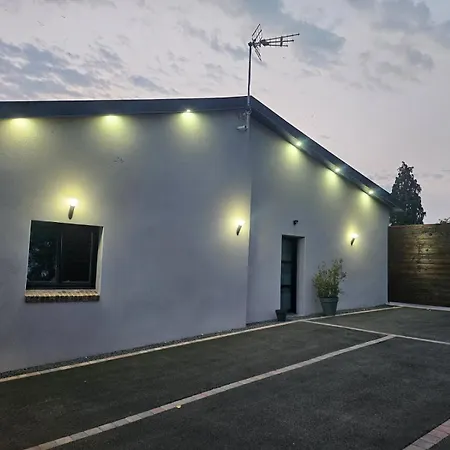 Hébergement de vacances Le Carré 17 *